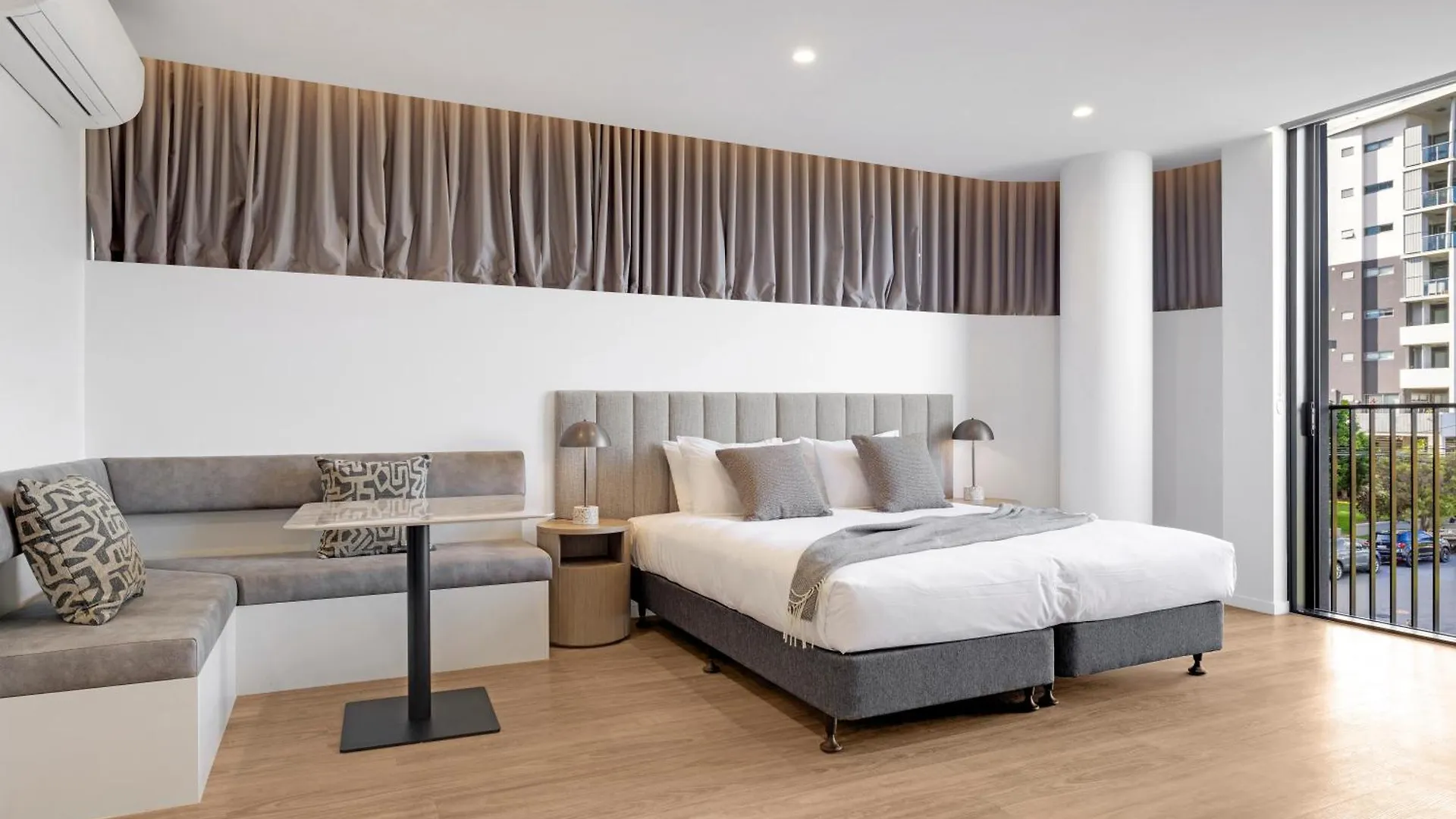 Aparthotel Rambla At Story House Brisbane 0*,